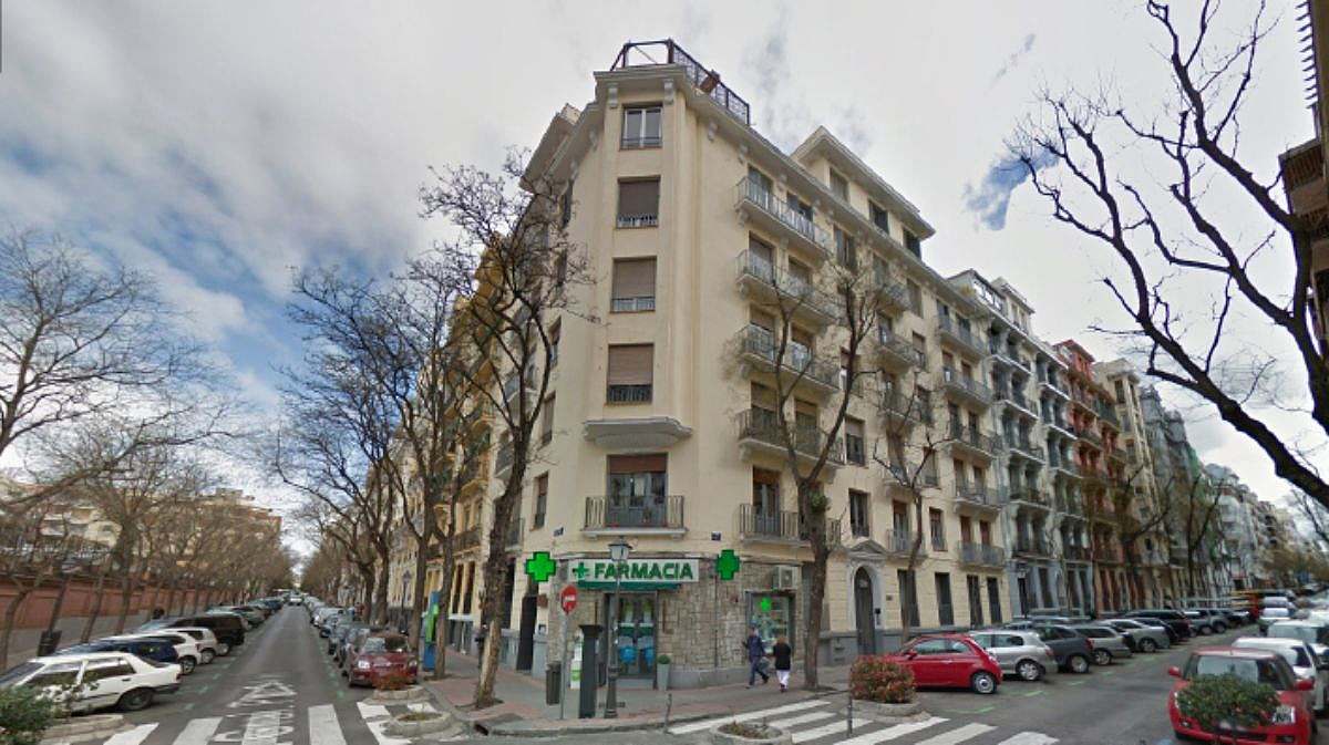 Ayala 53 / Residencial